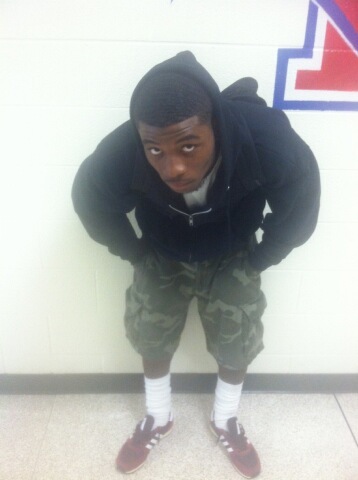 Shutdown LB #20 my defence can't B touched. #1 in Houston