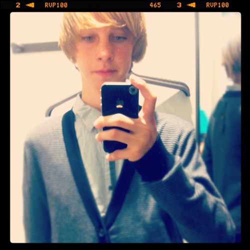 Bce_okay's profile picture. ЧИТАЙТЕ))))) ПИШИТЕ)))) 
FALLOW ME !!!!!!!!!!
Взаимно