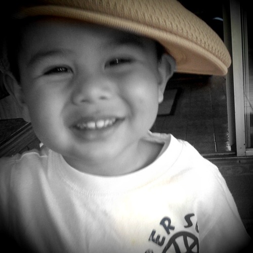 gee_fernandez23's profile picture. 