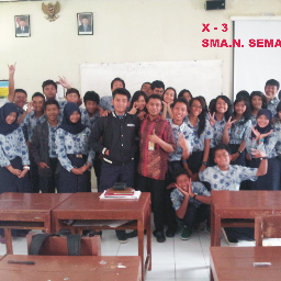 Den_Kevin16's profile picture. voly ball &  football