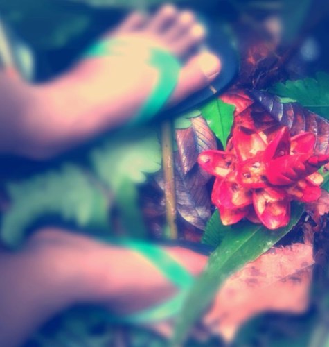 The shinny happy people wherever I stand | Work hard play hard | Have fun go mad | Party 'till drop ..!! | http://t.co/2Nlm2Y1O