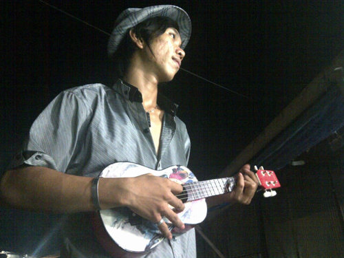 Mlmb yg sepii,, sprtii hatii kku yg sllu sepii !!!  Pin:2961687A