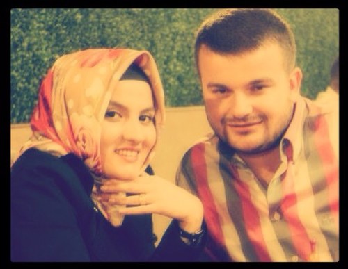 Evli Mutlu Çocuklu :)