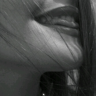 ♥بعيوني اضمك♡