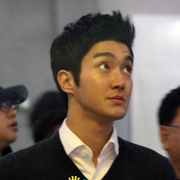 ♥ ชอบทำร้ายศิลปินที่ตัวเองรัก ♥ ไม่มีเมน บลา~ (มั่งน่ะ)