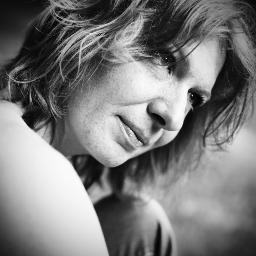 Redactrice-webdesigner-musicienne-geekette