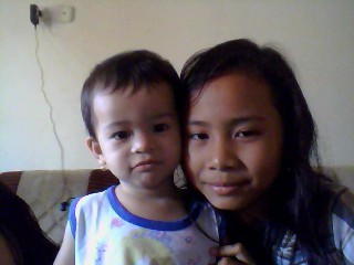 hy nama saya @kinar_abukasi dan ini kaka saya @affaabukasi dan aku cinta keluargaku dan ALLAH SWT  #teamfollowback