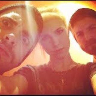 MementoM0r1_'s profile picture. It's beard fa-ce.