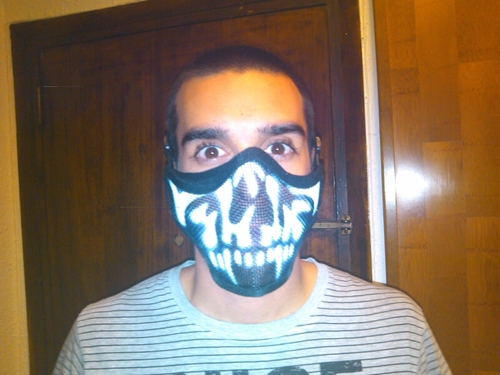 Rafa_Martinez11's profile picture. Medio Español medio Francés, Airsofter en progreso, Deejay y productor. Fan de las peliculas falsas.