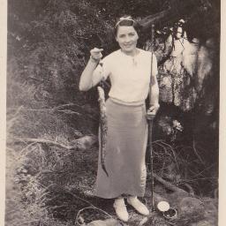 Traciewithanie's profile picture. Mum, Director, Principal, taxi driver, cleaner, chef, maintenance co-ordinator, negotiator, HR, coach, friend & wife.