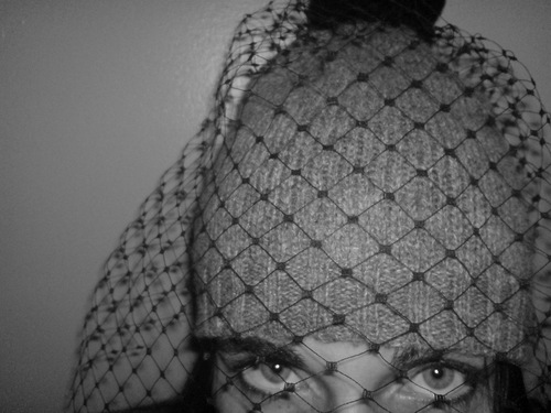 MissSleuth's profile picture. I'm not Posh - I'm Arts & Crafts/From the East Coast/ Love to Hum