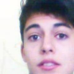 Quando e lhe via, não conseguia ficar Longe de você
hoje quando lhe vejo te quero BEM  Mais BEM longe De Min.