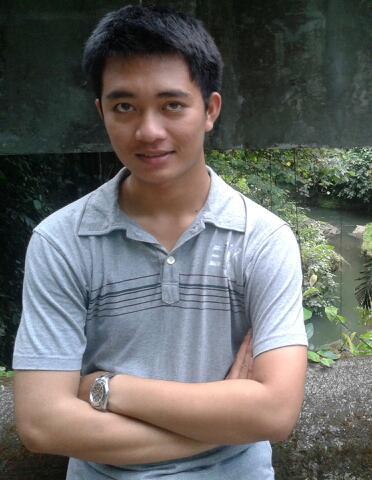 tersenyum itu indah... :)