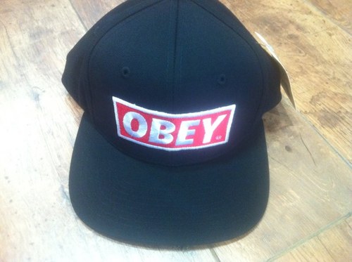 ArtOfApparel01's profile picture. Shop Street and urban wear homme femme OBEY SUPERDRY VOLCOM MOLLY BRACKEN GEENA JOY CHEAP MONDAY PENFIELD STANCE OLOW KAPORAL  10 min de Geneve