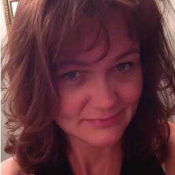 Creative Creator at That’s What She Sews and Administration & Operations Manager @goPaddleheads