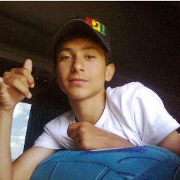 16 Anos, Moreno, Flamenguista, Sargitariano, MSN - boy-filo@hotmail.com