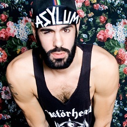 lukasbeyeler's profile picture. ***Artist Lukas Beyeler is graduated in Visual Arts from the ECAL***
http://t.co/oP9iN3s5