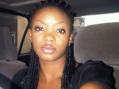 prettyeteez's profile picture. The journey of a thousand miles starts with just a step.