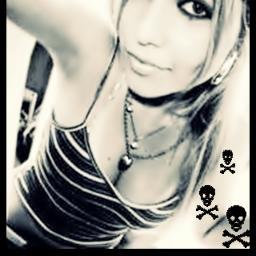 msn: karenrayssadasilva@hotmail.com  
twitter's: @srt_Doritosss