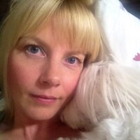 Katherine Chisnall (@twinklebatkc) 's Twitter Profile