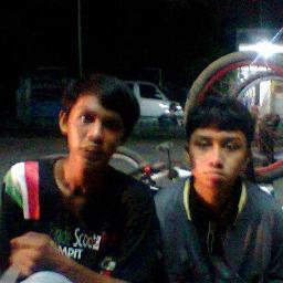 mazolakkn's profile picture. My fuckin band is @kurakuramelodic :) enjoy