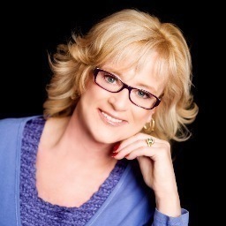 New England native. Skin, Hair, & Wellness.  Wife, friend, mom, & Gigi.  ‘Faith Can Move Mountains’
