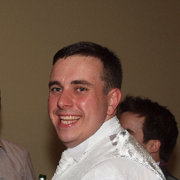 Lover of all things football and food Spurs Barnet Saracens & EnglandFan