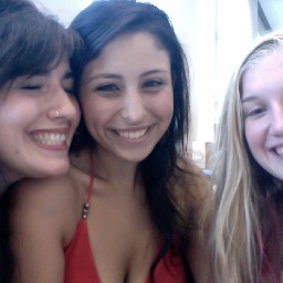 hellotherejenni's profile picture. Long-time twitter user, infrequent poster.