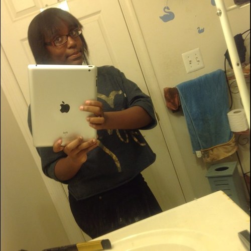 lesha_boo_'s profile picture. Single,November17,14years young,swagged out,dont give 2 shits,Thugged out,hate being single... yup thats me got a problem deal w/ it