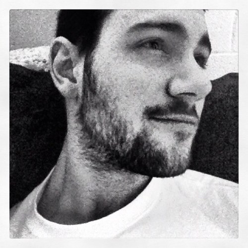 MikeBarcelos's profile picture. 19 years young