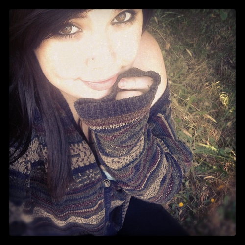 |@Cattxix is my Lover. «3|Talk to Me? ^ - ^|Oh I'm also BFF's With Kellin c:|