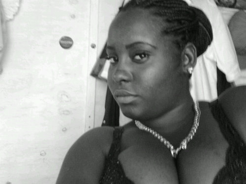 I'm cool fun and simple #RihannaNavy #Team Minaj #iRep # #TeamIFollowBack #BARBADOS #REESA