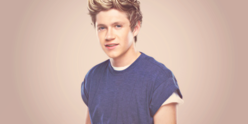 Heei gente ! Sono Niall Horan italiano ! Solito santarello? No ! Questa volta sono MLMLMLML 
Sono semplicemente e felicemente #fidanzato :) @CalderEl_ is mine!
