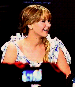 Amo THG, quem não? haha pagina oficial Hunger Games = Life no facebook: https://t.co/PfWg1C5A