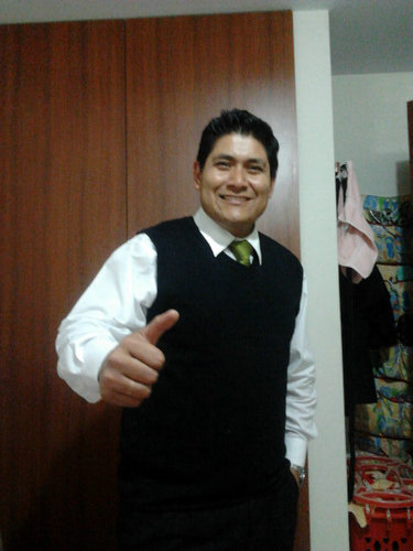 billy8320's profile picture. Naci en Guadalupe el 12 de julio de 1983 me encanta la mùsica toco el piano y la guitarra actualmente vivo en trujillo_Perú trabajo en sagafalabella mall Plaza.