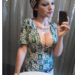 waddduuuppp? im kate, 19. get to know mee.