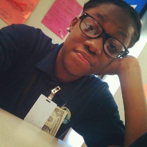 Soo Stop Lurking &nd Follow Me Tho.! Follow Mi Big Brotha Robert...@Youngin_SWAVEY..He Kool..