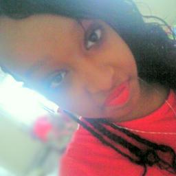 hey
my name is hadar . and this is my facebook http://t.co/OpeuwKo6 i love one direction ♥