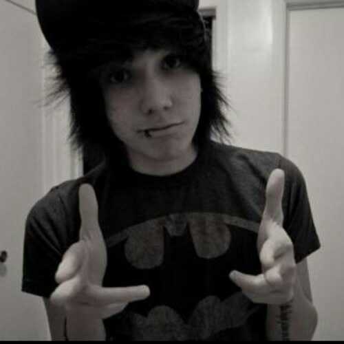 17- Gay- Single c: - I love cuddles, so come cuddle me? c: I will love you forever.