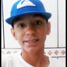 Laamenttar uuma dorr passada, noo preesentte, é criiar oouttra dorr e soffrer novaamentte. $$