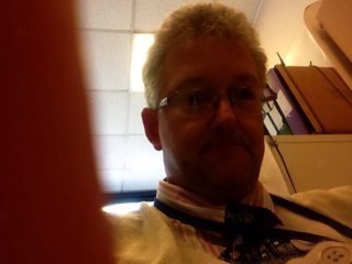 Science teacher, tutor, holder of WSET intermediate, lover of unctious wines, player of sax and now learning ukulele. Run wine tastings.