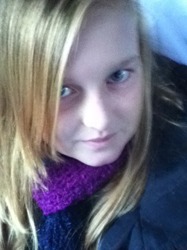 TaraAlmusa's profile picture. Currently holding it all together with one bobby pin 💁‍♀️