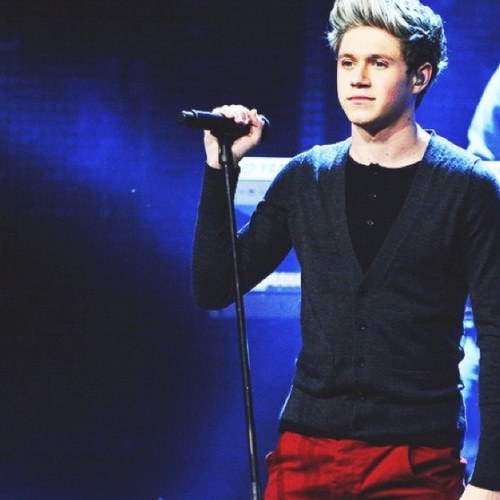 seriously_fake's profile picture. Perfection is beneath everyone.•тaĸen вy @SmileyFake. 11/13/12• ♡ c: [Jiall ♡]