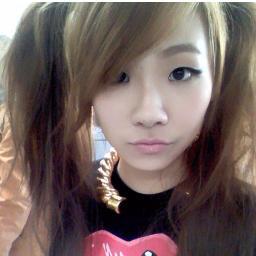 Malu101_2_0's profile picture. Animes/Otaka/Crazy/Rock/K-pop/+ou- moe/ Estranha/Piscopata/14 anos/ J-rock/Avoada/Shinigami/Do bem eu acho