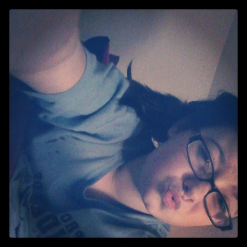 kaitlynn marie ♡ | singlee | brunette | glasses | short | 14 | (;