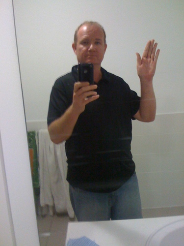 Just an average aussie wanting to help people with a healthy life balance. Follow me here