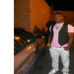 FUCKTHASHITHOE's profile picture. king of kings