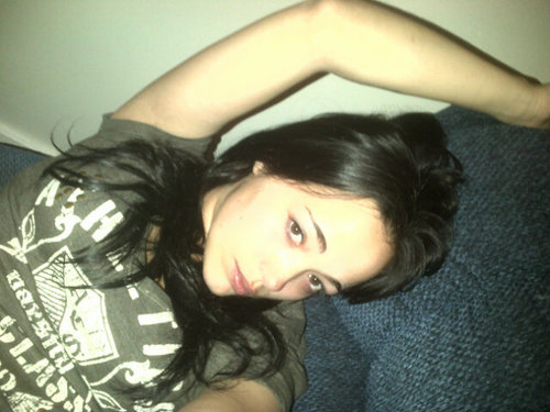 i am who i am accept me for me if u cant then I don't no what to tell ya;) wanna no anything just ask :)