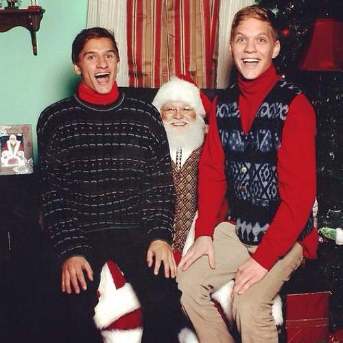 This is a fan page for @chomikk and his AMAZING friends. We will always support Josh! :) We are true Chom Dawgs!