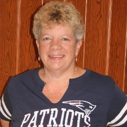 Furbaby Momma, wife, homeowner.  Lover of New England Patriots, lawn tractor and chain saw. Working hard every day to make my world better than when I got here.